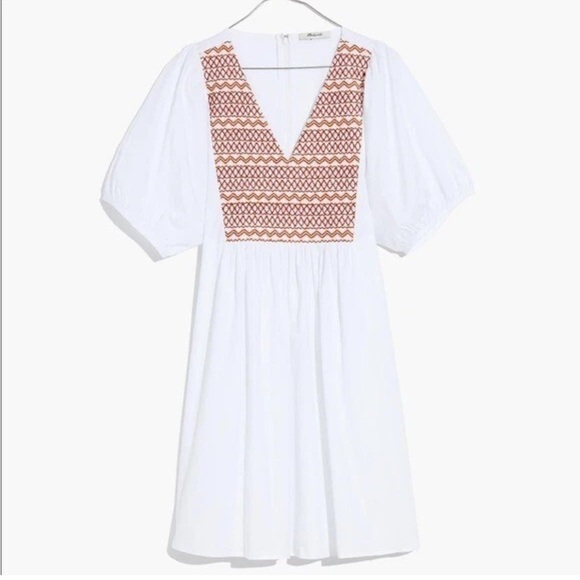 Madewell White Embroidered Smocked Dress Size Medium - Picture 3 of 6
